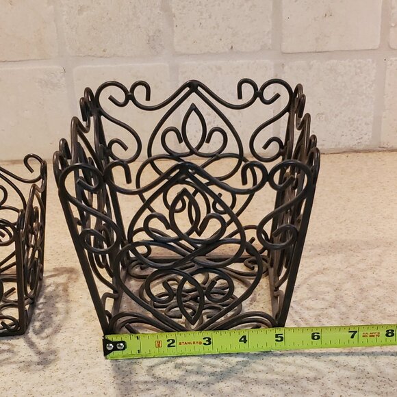 Southern Living at Home Rosedale Plant Holders Set of 2 Wire Baskets - Picture 10 of 13